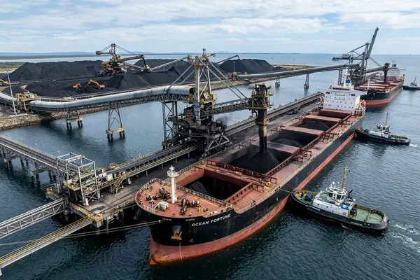 Ocean dry bulk carrier vessel for Indonesian coal transshipment